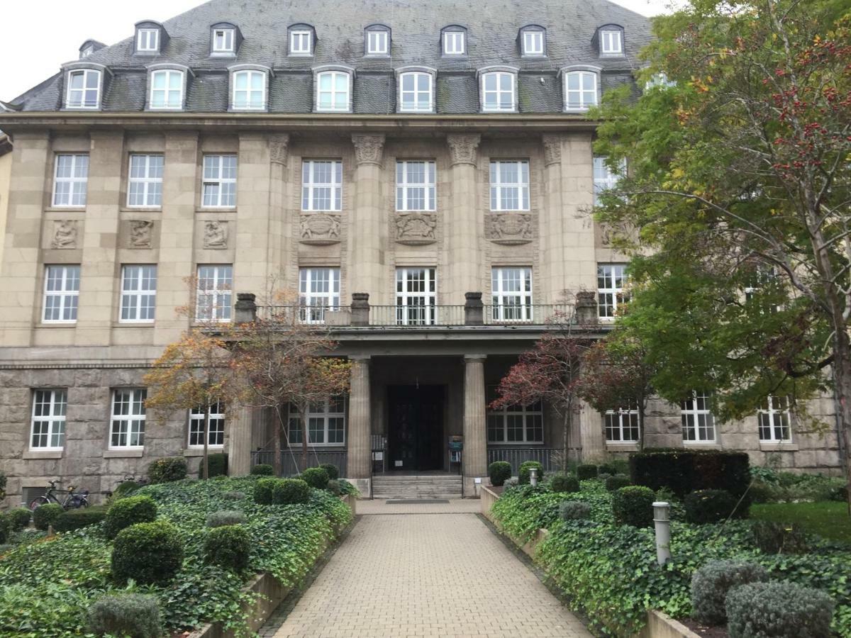 Ferienwohnung Mitten In Wiesbaden Buitenkant foto