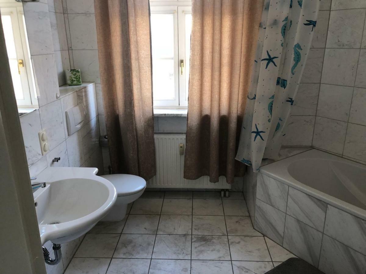 Ferienwohnung Mitten In Wiesbaden Buitenkant foto